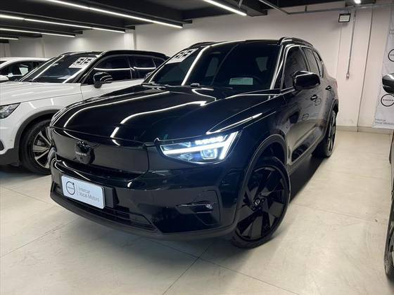 VOLVO EX40 P8 RECHARGE TWIN ELECTRIC ULTRA BLACK EDITION AWD